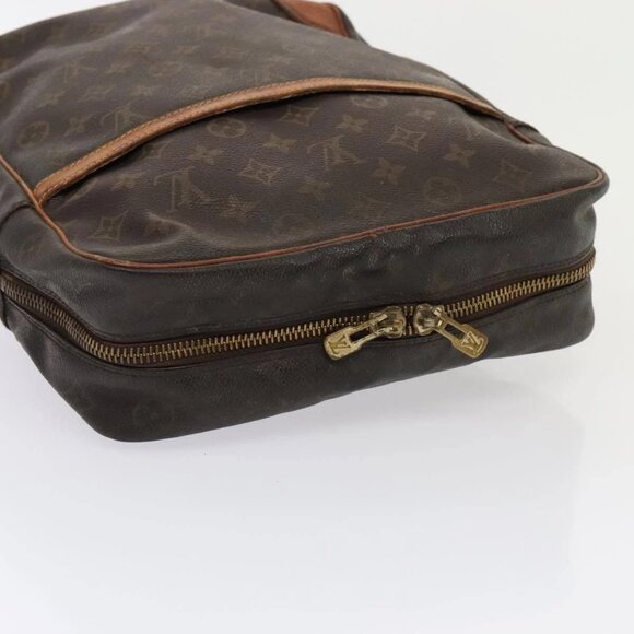 LOUIS VUITTON Monogram Danube GM Shoulder Bag - Picture 6 of 16